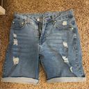 Bermuda Jean Shorts Photo 1