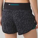 Lululemon Kanto Catch Me Short Photo 4