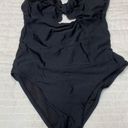 Chelsea28  Scallop Bandeau One-Piece Swimsuit size small Photo 0