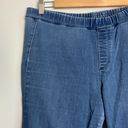 Uniqlo  Medium Wash Denim Legging Pull on Pants Jeans Photo 3