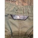 The North Face  womens green outdoor hiking shorts size 6 green Photo 2