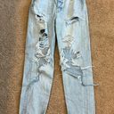 American Eagle Light Wash Denim Mom Jeans Photo 0