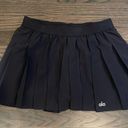 Alo Yoga ALO Varsity tennis skirt in black Photo 3