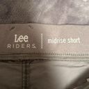 Riders By Lee Lee Riders Women’s Grey Shorts Midrise 22M Photo 2