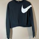 Nike  Women’s Black Cropped Sweatshirt Medium Photo 0