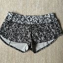 Lululemon Speed Up Shorts 2.5 Photo 0