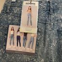 Simple Society NEW  Womens Bandana Jeans Size 9/29 SUPER HIGH RISE Light Wash Photo 6