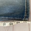 Maurice's Women’s  Capri jeans SZ 9 10 embellished stitch 32x25 light wash Photo 5