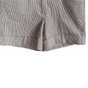 White House | Black Market WHBM White Black Pinstripe Rolled Hem Flat Front Womens Low Rise Shorts Size 00 Photo 3