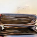 Nine West  exposed zipper gray toupe wallet clutch Photo 4