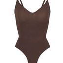 SKIMS Sculpting thong bodysuit in Cocoa NWOT size L Photo 5