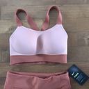 Nike NWT  Running Crops Epic Lux Running training tights AV8191 bra size small Photo 3