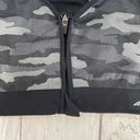 Avia front zip and hook racerback camo sports bra black and grey S Photo 2