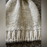 Aerie Women’s Winter Hat Ivory Knitted With Gold Sparkles Pom Pom One Size Photo 4