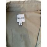 Nic+Zoe  Womans Tech Stretch Shirt Blouse Snap Button Top Size Large Green $178 Photo 3