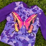 Xhilaration Vintage 90s/Y2K Butterfly Camo Graphic Shirt Photo 1