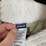 Patagonia Woman's Sz L White Faux Fur Pelage Two Button Zebra Patterned Jacket Photo 4