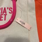 Victoria's Secret Victoria Secret travel bag or shopping bag Photo 2