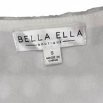Bella Ella Boutique Women’s Long White Tiered Flutter Sleeve Dress Size Small Photo 3