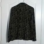 Notations FINAL MARKDOWN  Button Down Blouse (L). Photo 4