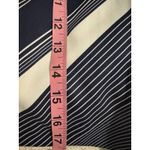 Greg Norman  Active Golf Skort Womens Size 10 Striped Pockets Photo 4