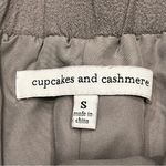 Cupcakes & Cashmere Gray Crochet Lace Trimmed Pull On Shorts size Small Photo 6