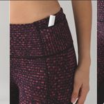 Lululemon Outrun 17" Crop - Shatter Weave Dust Coral Plum / Black - 4 Photo 10