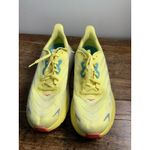 Hoka One‎ One Women's Arahi 6 size 10 Yellow Photo 1