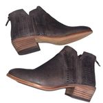 Vince Camuto NEW  Gray Leather Patellen Booties Ankle Boots Shoes size 7.5 38 Photo 8