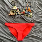 Triangl e Floral Bikini Photo 0
