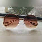 Frame NIB - Oversized Metal  Sunglasses - UV Protection. Photo 2