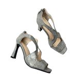 Adrienne Vittadini  Sandals Size 6 Gray Beaded Open Toe‎ High Heel Back Zip Photo 6