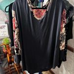 Chic Soul  flower top Photo 0