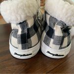 Tommy Bahama New  Checkered Gingham Faux Sherpa High Top Tennis Shoes 8.5 Photo 5