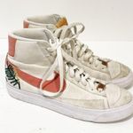 Nike Blazer Mid '77 Catechu Size 6.5 White Pink Floral Mid Top Sneaker Photo 2
