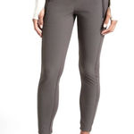 Athleta  Headlands Hybrid Tight Leggings  Size 4 Photo 0