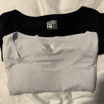 32 Degrees Heat Two 32 degree heat Black and White Long sleeves Photo 0