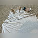 The North Face NWT  Wander Tank, Gardenia White, Size Large, Athletic, Hiking Photo 4