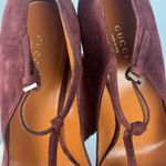 Gucci Betty classic t-strap burgundy high heel suede leather shoes size 40.5 Photo 3
