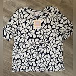 LuLaRoe  2 NWT Women’s Sz Large Short Sleeve Tops Alli Kelly Printed New Photo 4