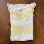 Old Navy tie-dye yellow and white t-shirt, size XXL, tall Photo 2