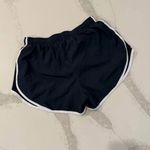 Nike Dri-Fit Tempo Running Shorts Women’s Size Medium Classic Black/White Lined Photo 4