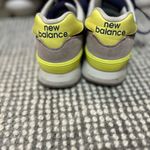 New Balance  574 Women's Sneakers Size 6 Photo 4
