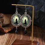 Gothic Vintage Style Witch Photo 7