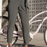 Athleta  skyline paperbag olive green pant size 2 Photo 0