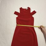 Parker Red Boomerang Knit Bodycon Cold Shoulder Dress Sz S Small $298 Poinsettia Photo 5