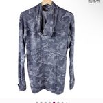 Lululemon  Warm Stabilizer 1/2 Zip Hoodie Camo Gray Size 12 Photo 4