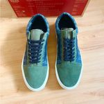 Vans  Old Skool 'Olive Blue'
VN000CP5BMB Women 9.5 US Mens
8.0 US Photo 2