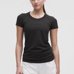 Lululemon  Swiftly Tech Short Sleeve 2.0 Black Photo 0
