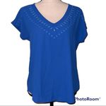 Kaari Blue  medium womens Ellis blue la dolce vita v neck eyelet short sleeve top Photo 8